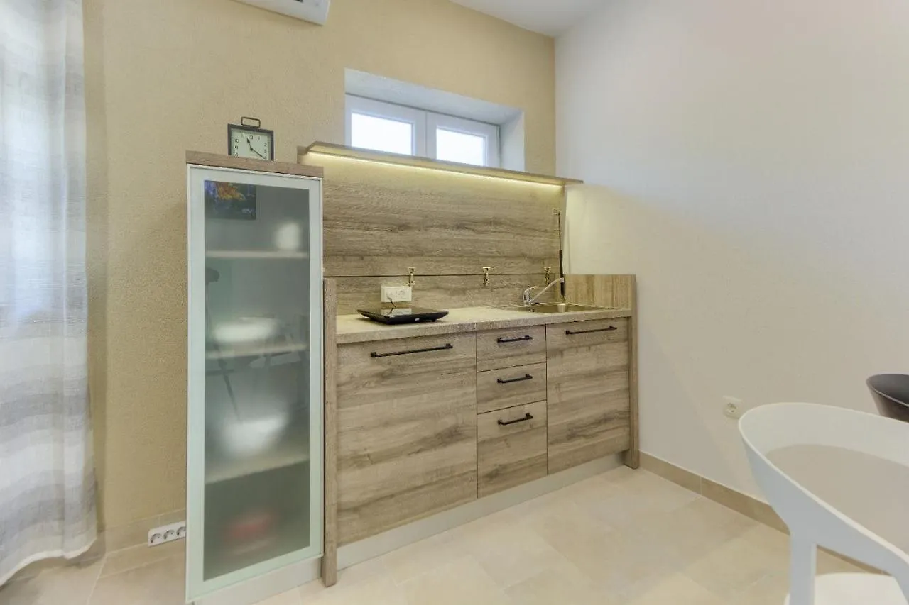 Castle Bay Apartment Kaštela