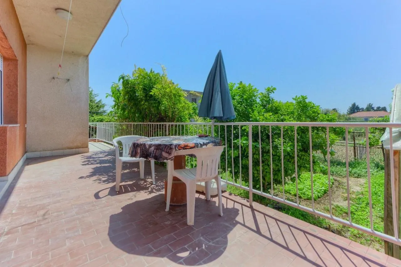 Castle Bay Apartment Kastela 0*,  Croatia